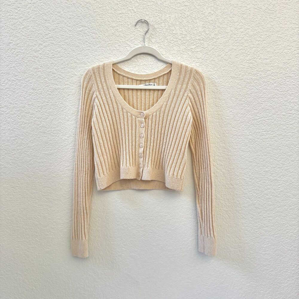 Abercrombie & Fitch Cropped Ribbed Knit Cardigan